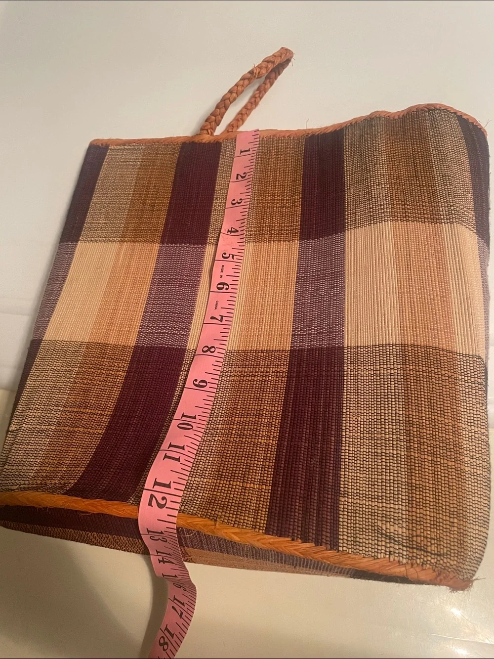 Woven straw tote bag